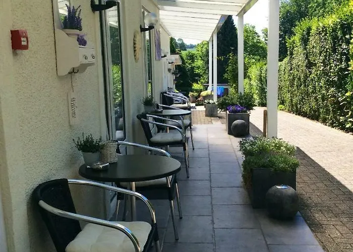 Oranje فندق Valkenburg aan de Geul