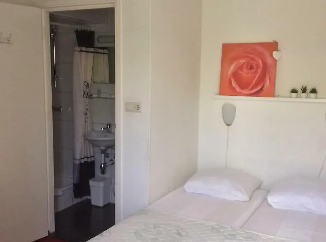 Oranje فندق Valkenburg aan de Geul