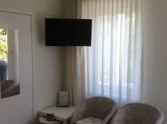 Oranje فندق Valkenburg aan de Geul