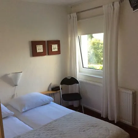 Hotel Oranje 2*