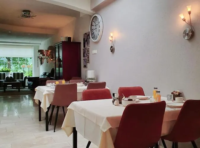 奥尔兰耶酒店 酒店 2*