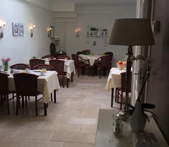 奥尔兰耶酒店 酒店